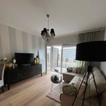 Location d’un appartement élégant de 3 pièces, 49 m², avec balcon dans le quartier Czyżyny, Cracovie, Pologne
